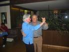 Kurt hat Annemarie zum Tanz geholt..
